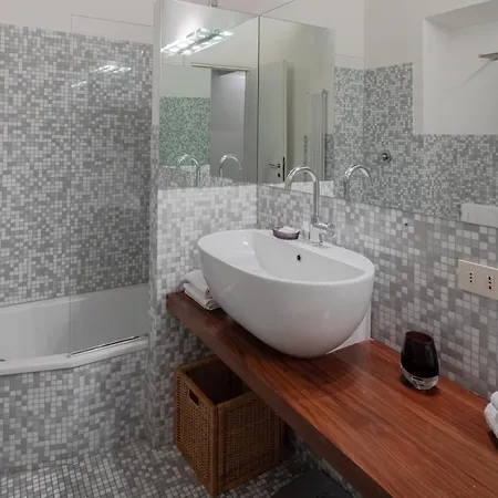 Apartment Elegante Rifugio In Centro Storico Tra Piazza Del Popolo E Piazza Di Spagna *